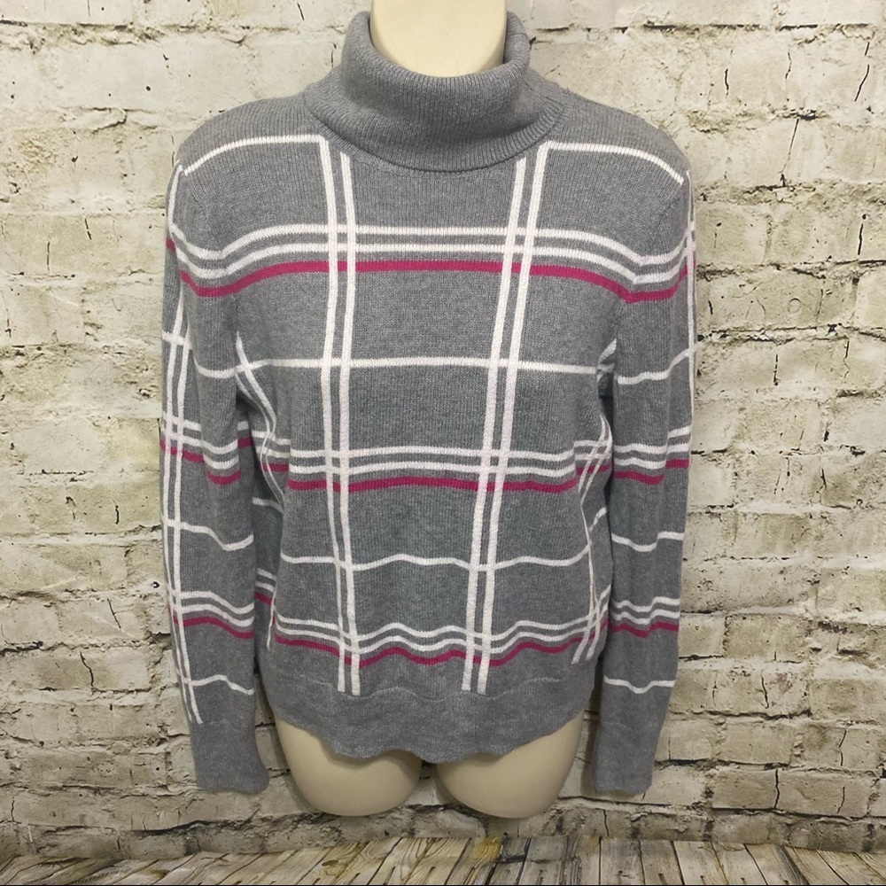 Banana Republic Gray Thin Knit Turtleneck Sweater